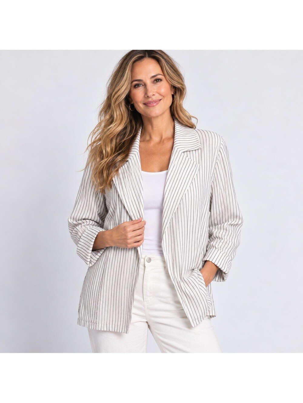 Chico’s Size 4 1X Pinstripe Lyocell Blazer Jacket White Gray Coastal Lagenlook